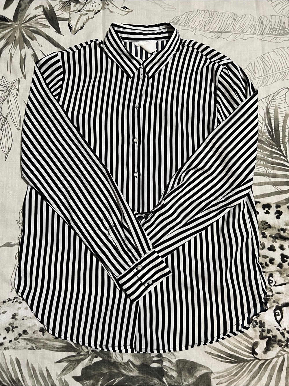 H&M Black and White Vertical Stripe, Button Down Blouse, Like New